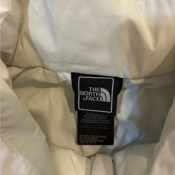 The North Face Ivory Puffer Coat - Picture 2 of 4
